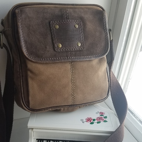 100% authentic Fossil crossbody satchel messenger - Picture 5 of 8